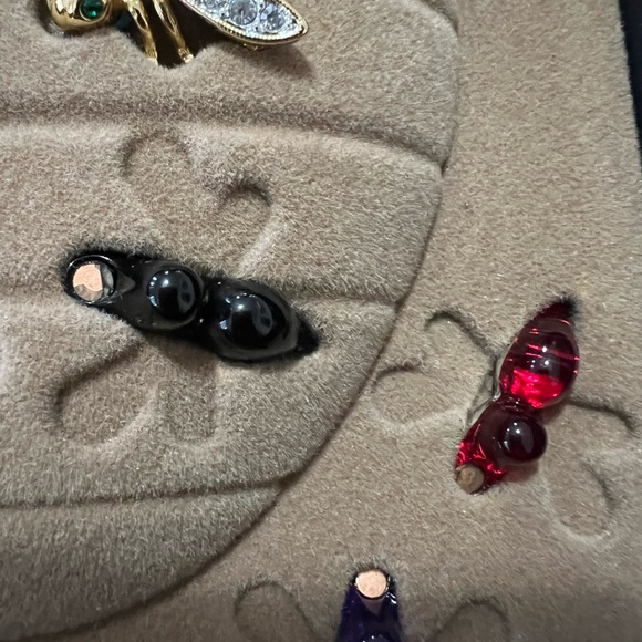 Joan Rivers Classics Collection Vintage 1990 NIOB statement Bee Brooch NWT - Picture 7 of 11